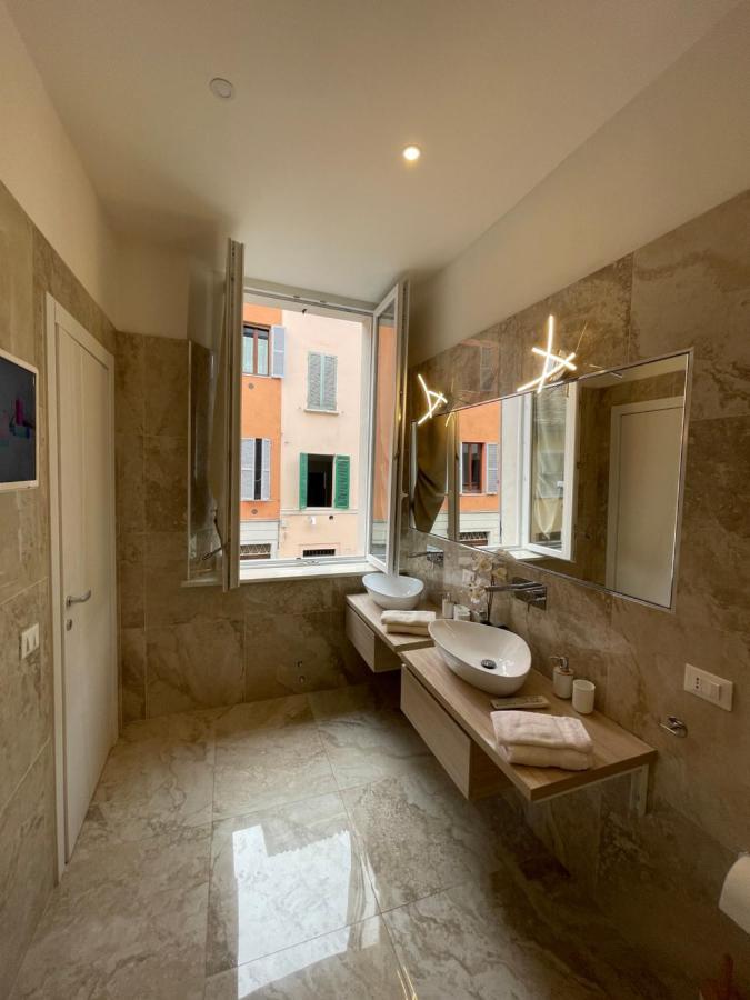 Luxury 3 Al Duomo Di Parma Lejlighed Eksteriør billede