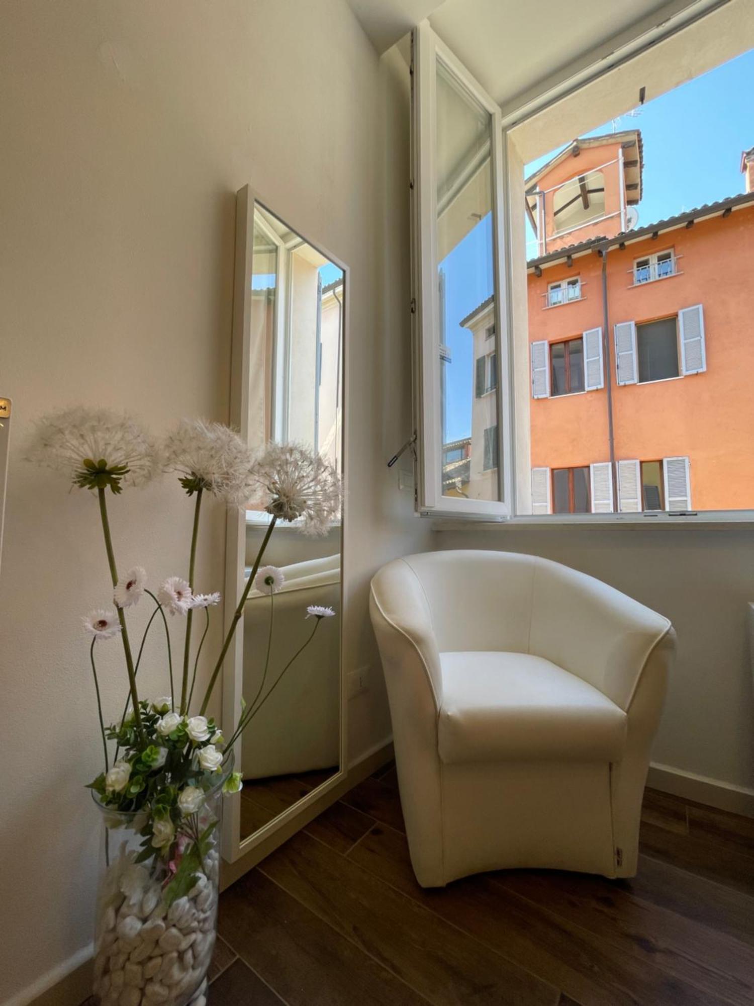 Luxury 3 Al Duomo Di Parma Lejlighed Eksteriør billede